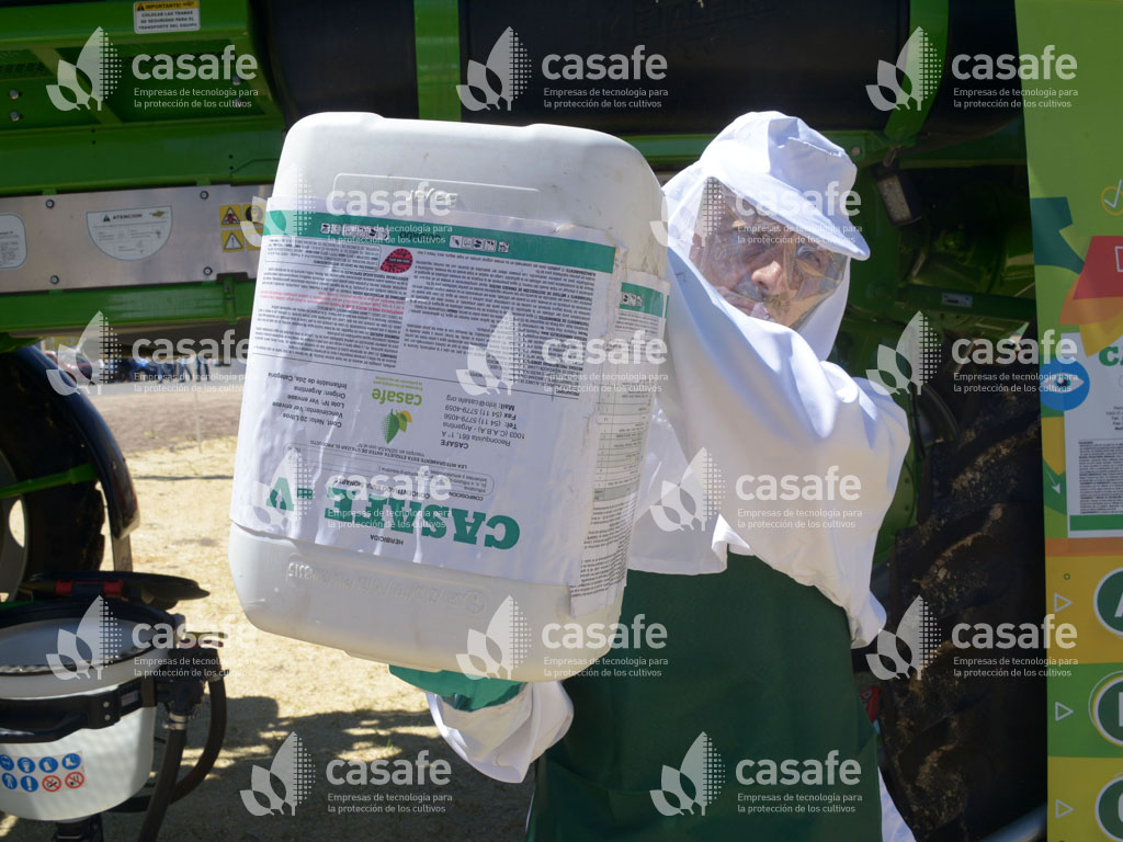 triple lavado de envases vacios de agroquimicos casafe glifosato